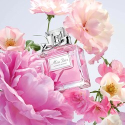 Dior Miss Dior Blooming Bouquet Kadın Parfüm Edt 50 Ml - Thumbnail